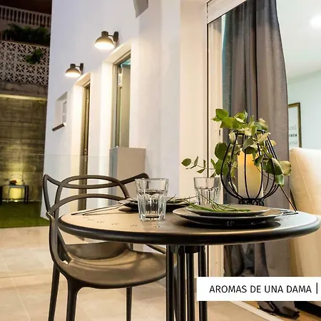 Oleholidays Aromas De Una Dama Marbella